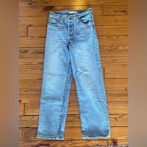Levi’s ribcage straight women’s jeans size 26
